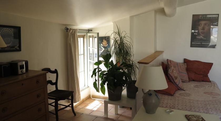 T2 Classe 3 Etoile Au Centre Du Quartier Historique Αιξ-αν-Προβάνς Εξωτερικό φωτογραφία